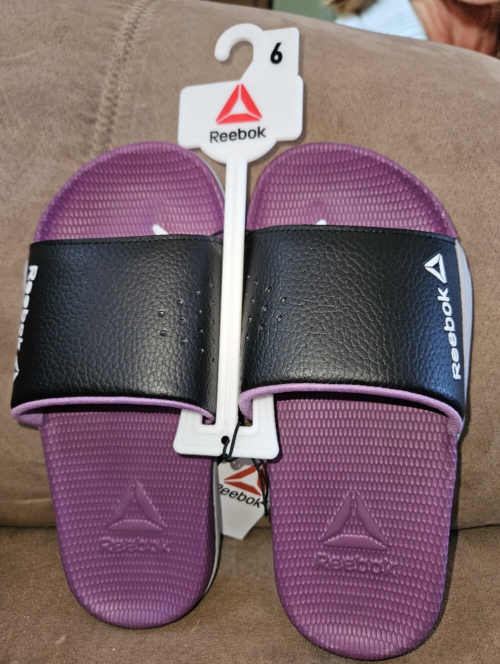 NWT Reebok Sz 6 Delta Vital Slide Sandals/Slides
